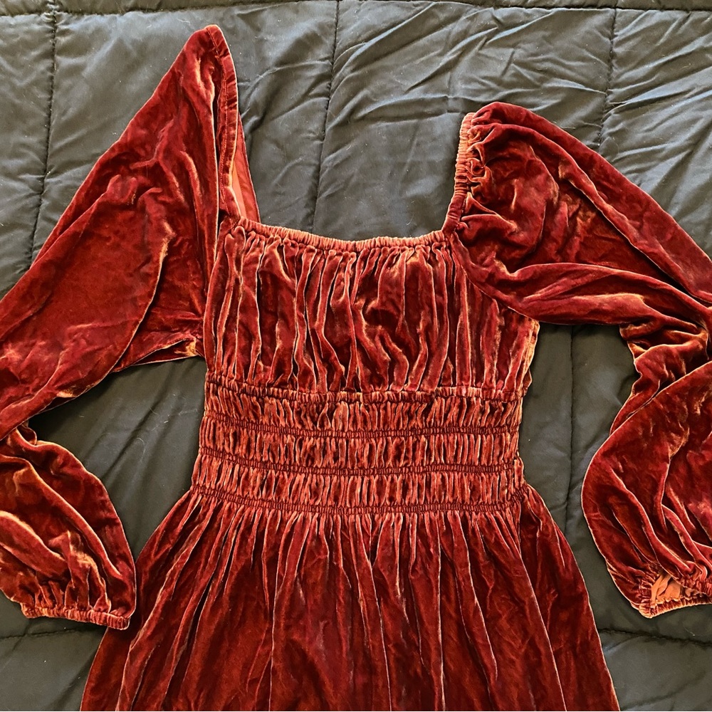 Hill House Home Jasmine Burgundy Velvet Nap Dress M Medium